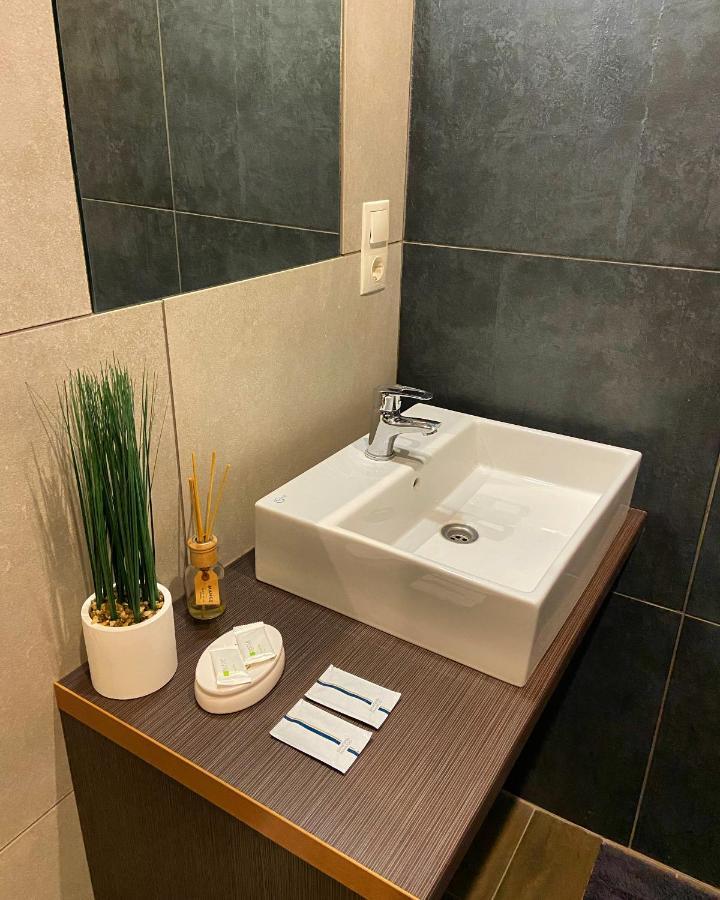 Vip Apartment Ploscha Rynok Lviv Exteriör bild